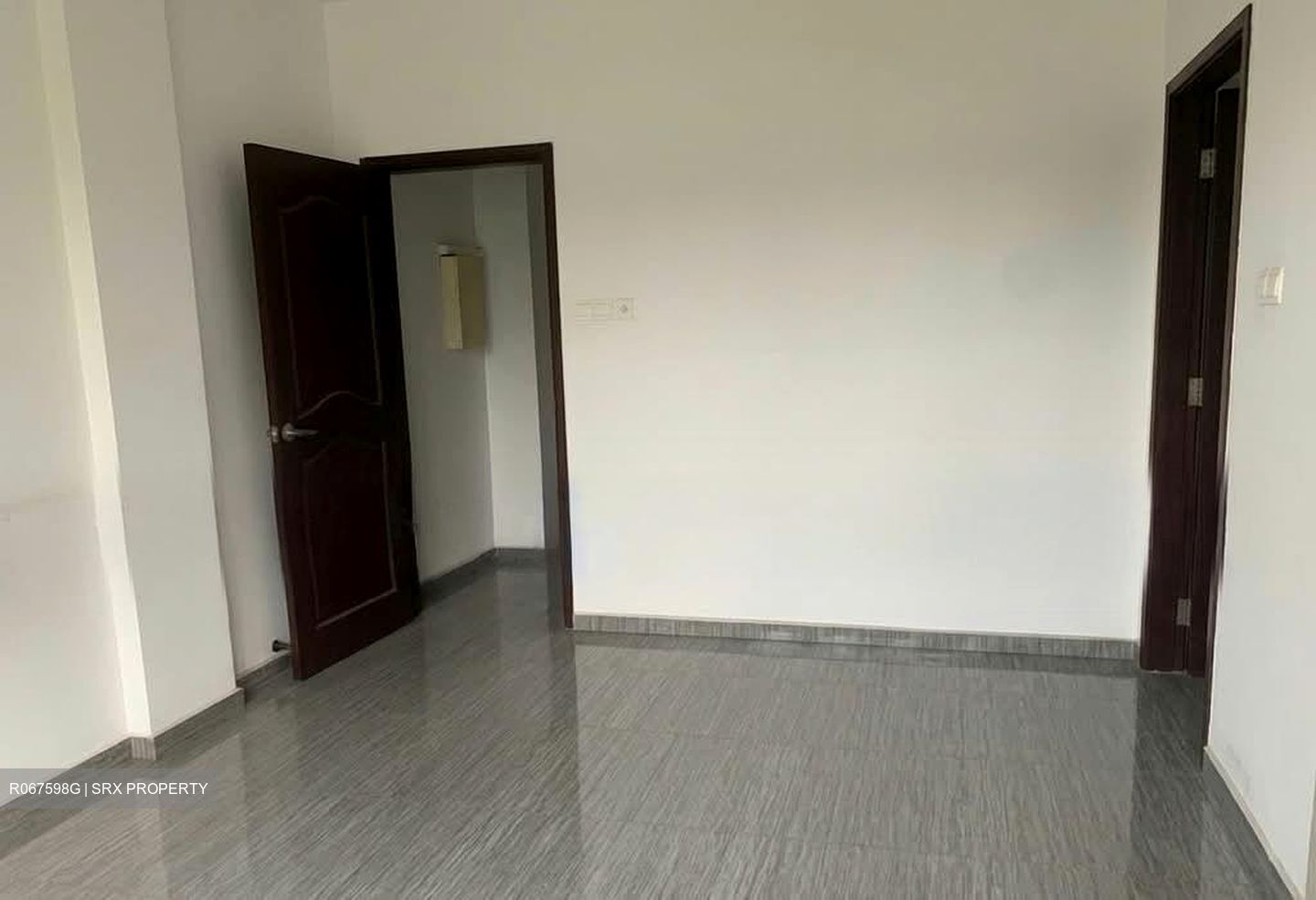 Nanyang Park (D19), Terrace #566165161